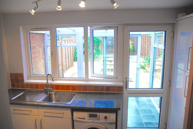 Tom Price Close, Cheltenham photo 4