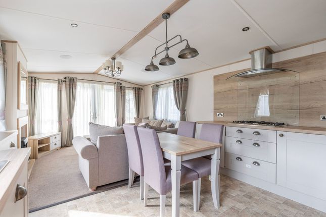 Plot 90, ABI Ambleside, Tingdene Caldecott Hall Country Park, Beccles Road, Great Yarmouth photo 4