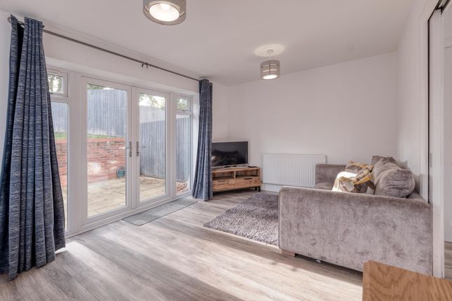 1 Willoughby Gardens, Birmingham photo 4