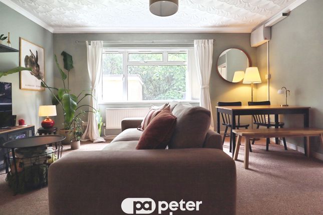 Flat 1, Exeter Mansions, Park Lane, Cardiff photo 4