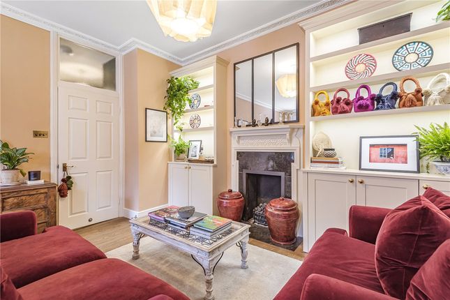 Flat for sale in Wetherby Place, London