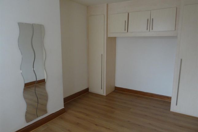 60A, Hen Lane, Coventry photo 2