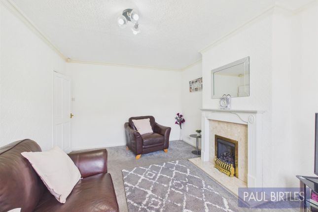 5, Highbury Avenue, Manchester photo 4
