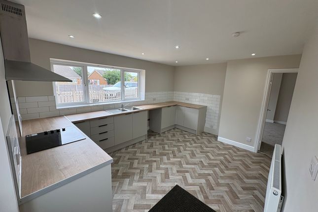 31, Pinfold, DONCASTER photo 3