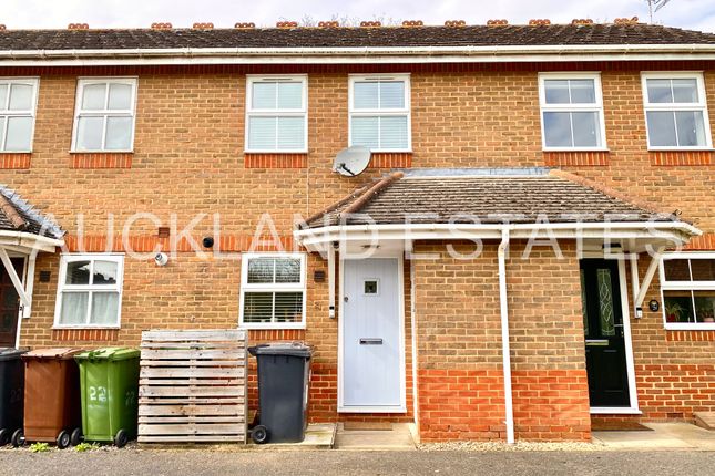 Thumbnail Terraced house for sale in Oakfield Close, Potters Bar