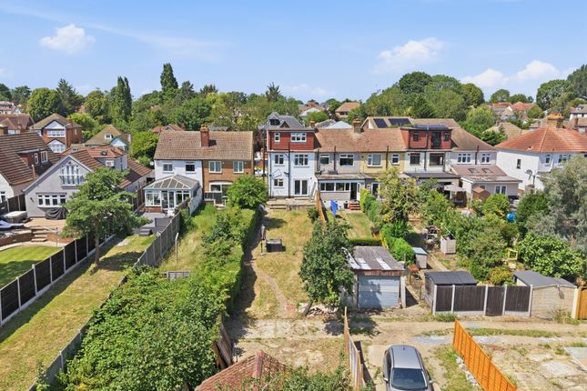 152, Wingletye Lane, Greater London photo 3