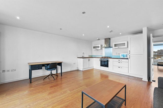 Thumbnail Flat to rent in Shore Road, Hackney, London