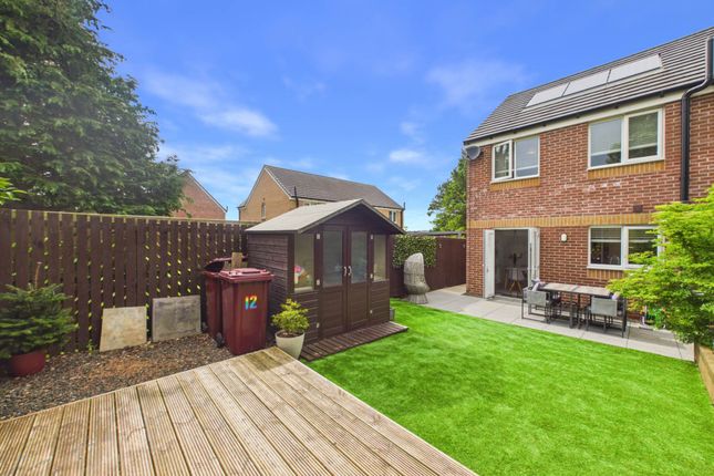 12, Spinner Terrace, Larkhall photo 4