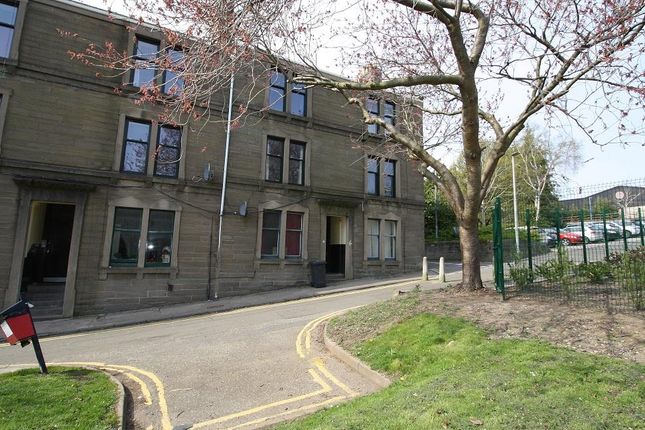Thumbnail Flat to rent in 1/1, 2 Millers Wynd
