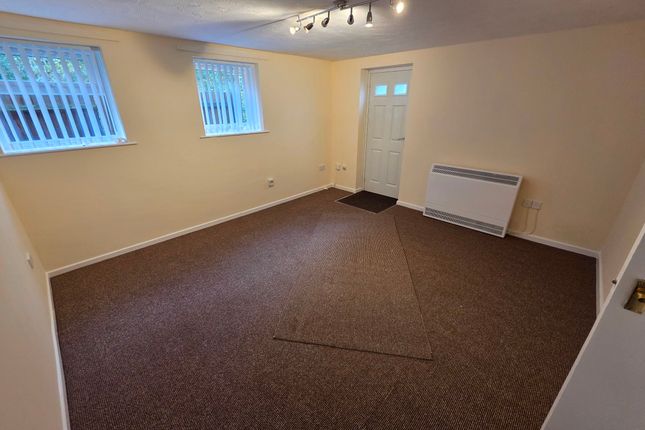 104 Porthcawl Green, Milton Keynes photo 3