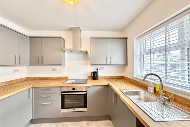 22, Manor House Court, Kirkby in Ashfield photo 2