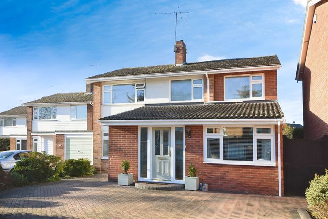 Thumbnail Detached house for sale in Smithers Drive, Great Baddow, Chelmsford