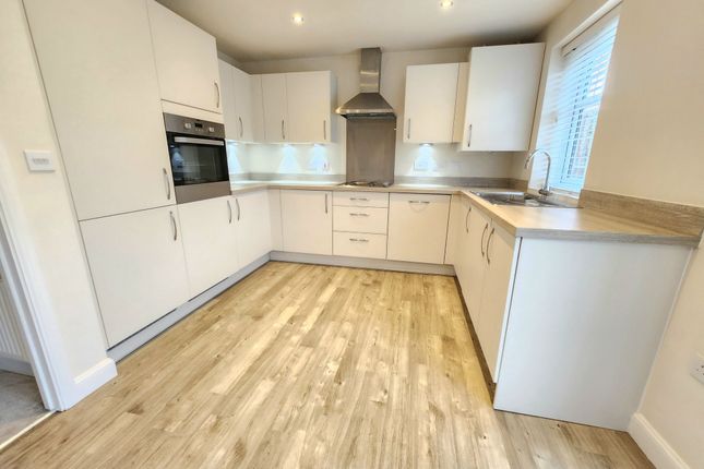 29 Braeburn Drive, Warrington photo 2