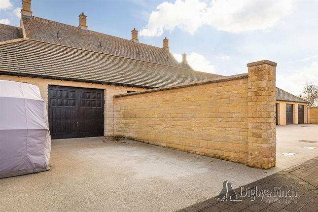 Property for sale in Kettering Road, Stamford