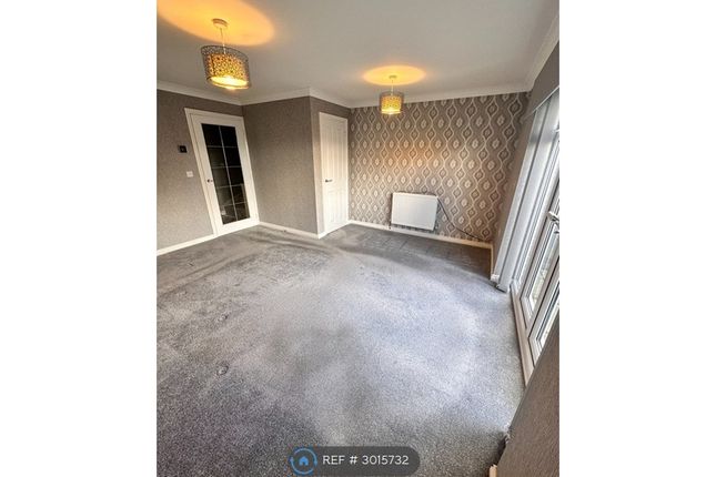 Dairy House Close, Rochdale photo 5