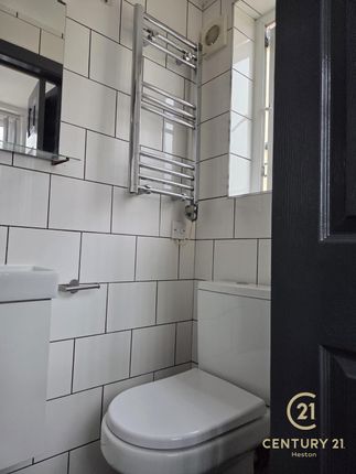 50, Sedgwick Avenue, UXBRIDGE photo 5
