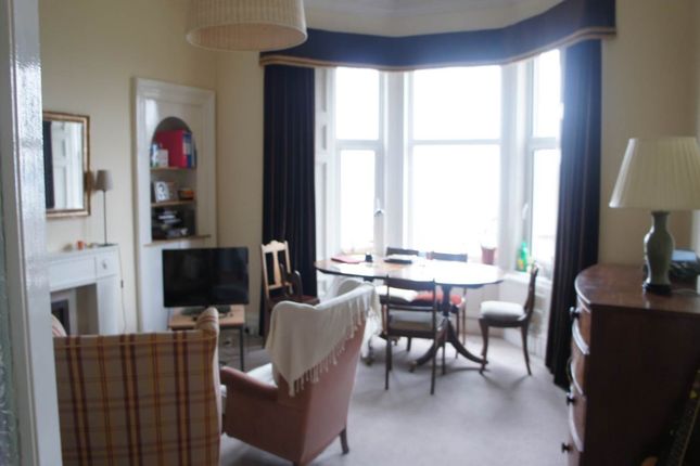 4 Hillcrest Road, Dundee photo 2