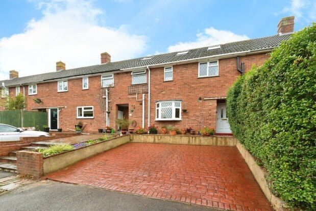 Property to rent in Stanfield, Tadley