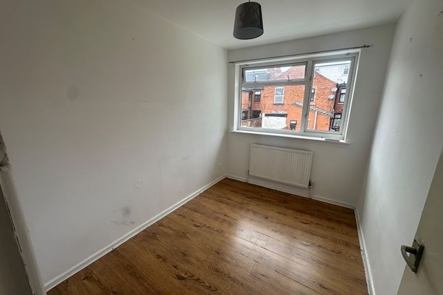96, Hillary Street, Walsall photo 4