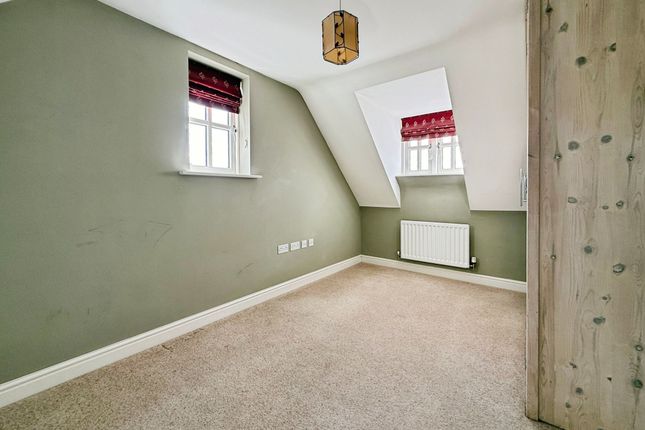 39 Ellens Bank, Telford photo 4