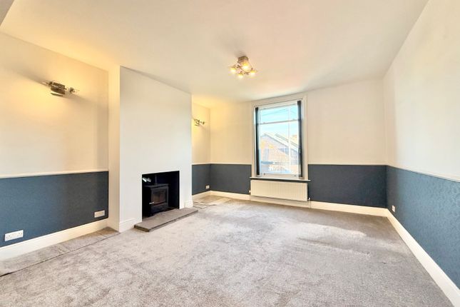 123, Acre Street, West Yorkshire photo 2