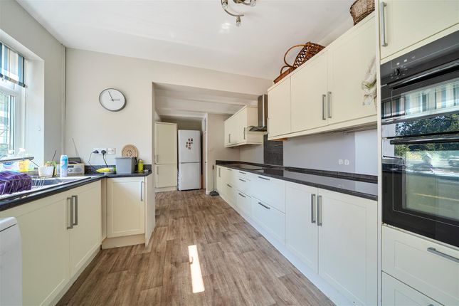 24, Goddington Lane, Orpington photo 4