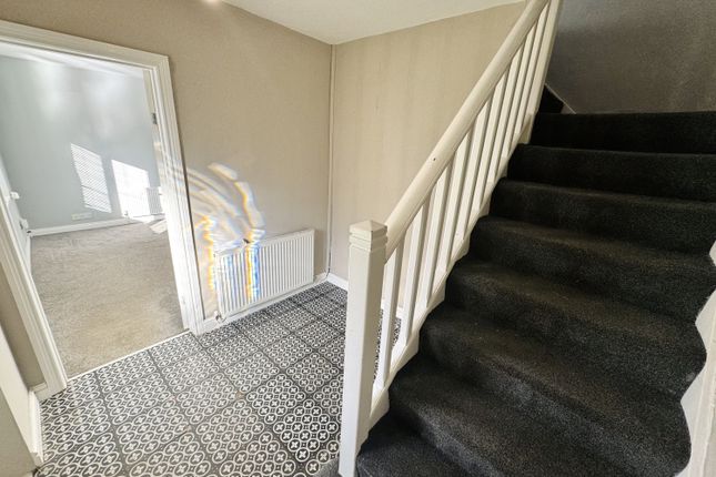 18, Franklyn Road, Peterlee photo 3