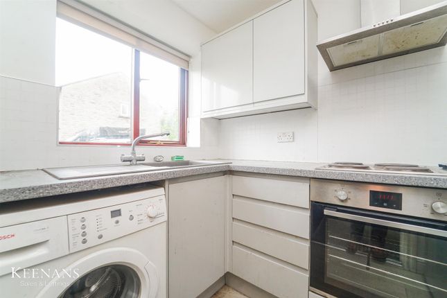 17, Colthirst Drive, Clitheroe photo 3