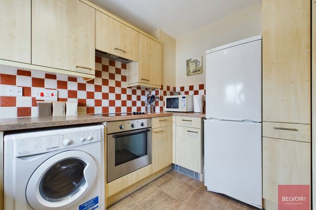 Flat for sale in Fitzroy House, Marina, Swansea