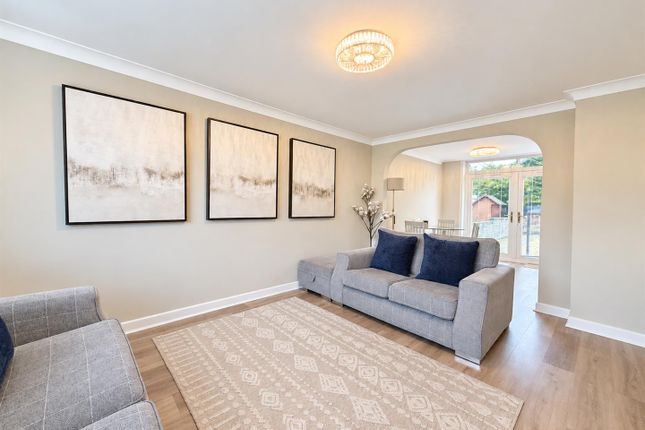 12, Pinwherry Place, Glasgow photo 3