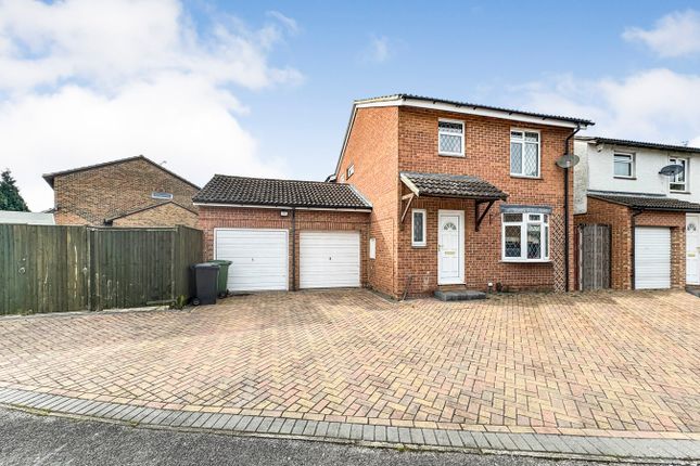 Detached house for sale in Hatfield Court, Calcot, Reading