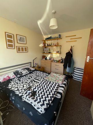 Room in 59 Wytham Street, Oxford photo 3