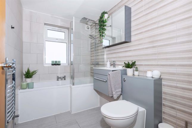 Flat 8, Saxon Court, Albert Road, Littlehampton photo 4