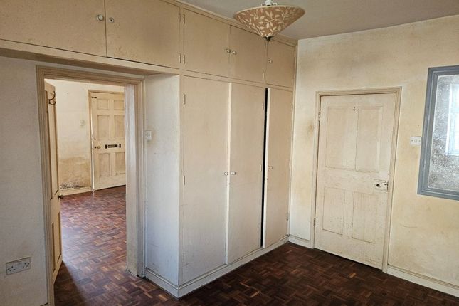 Ground Floor Flat, 31, High Street, DEREHAM photo 4