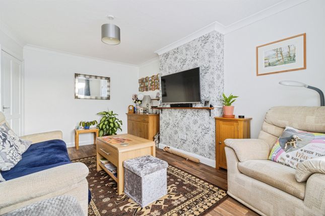 5, Rossall Drive, Paignton photo 3