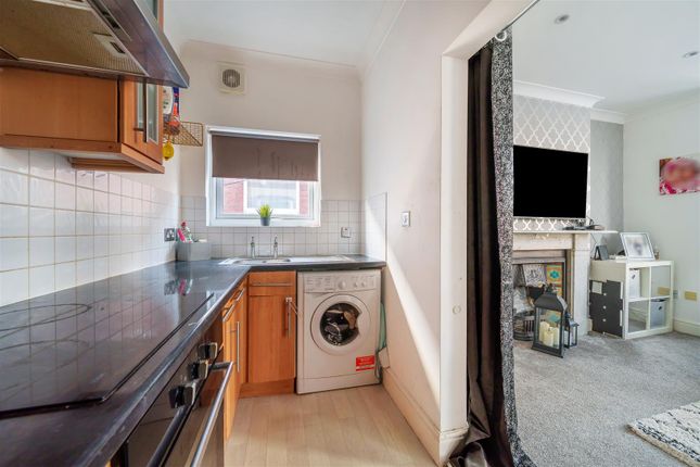 36, Florence Road, Maidstone photo 4
