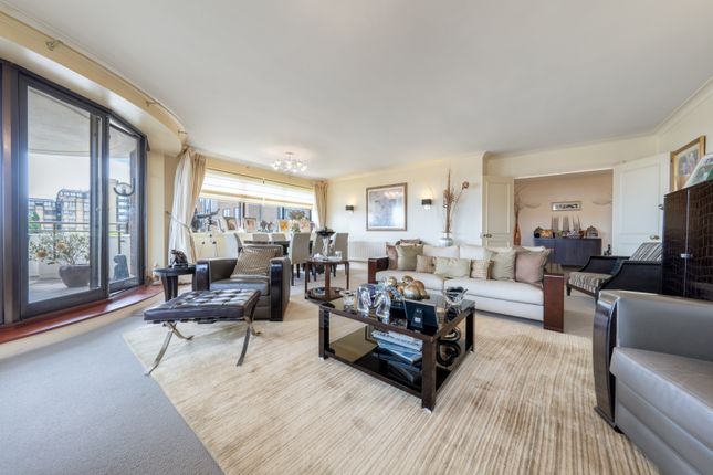 Flat for sale in The Terraces, 12 Queens Terrace, London