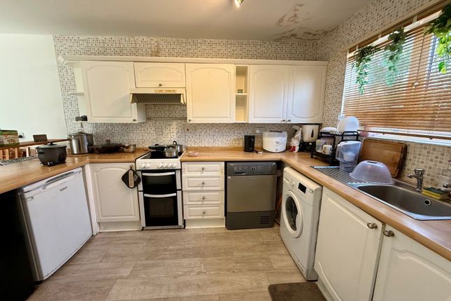 53, Tangmere Drive, Hampshire photo 3