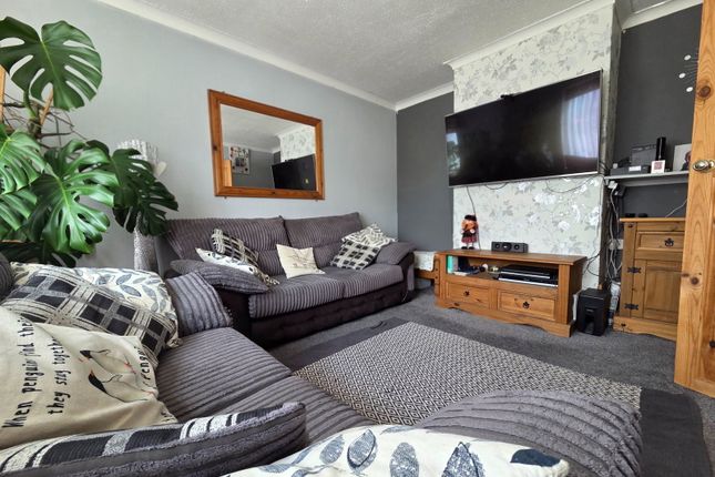 74, Perkins Avenue, Margate photo 2