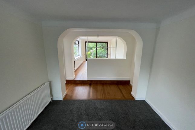 Ennerdale Drive, Aughton, Ormskirk photo 2