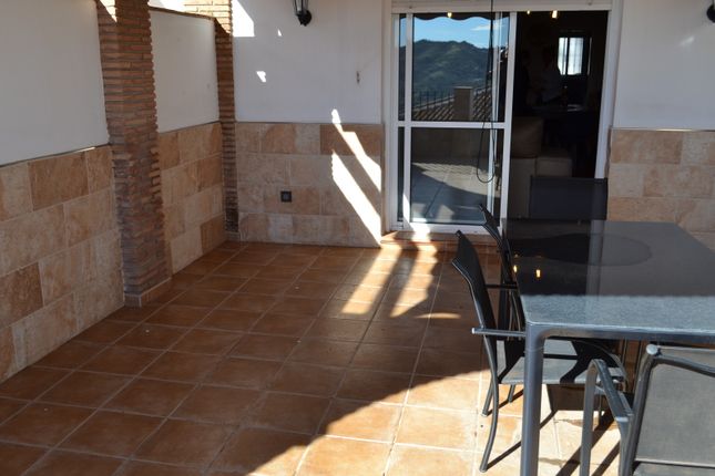Semi-detached house for sale in Almogia, Málaga, Andalusia, Spain