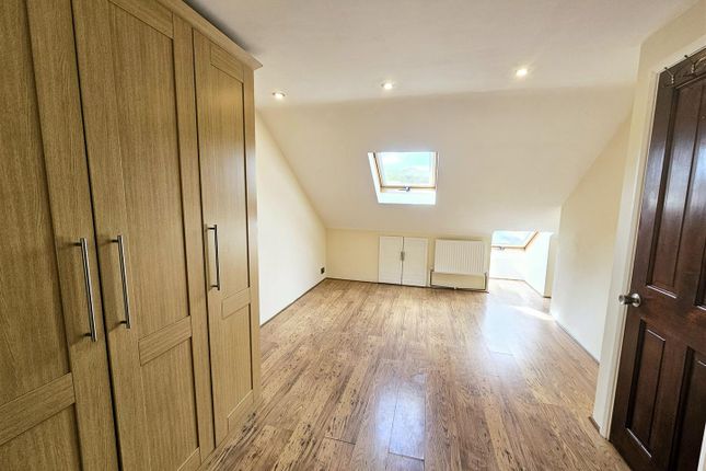 37, Eastcote Road, Welling photo 5