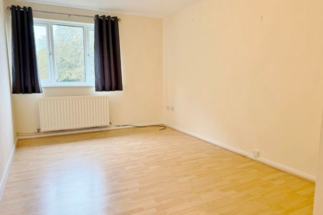 45 Weston Way, Newmarket photo 3
