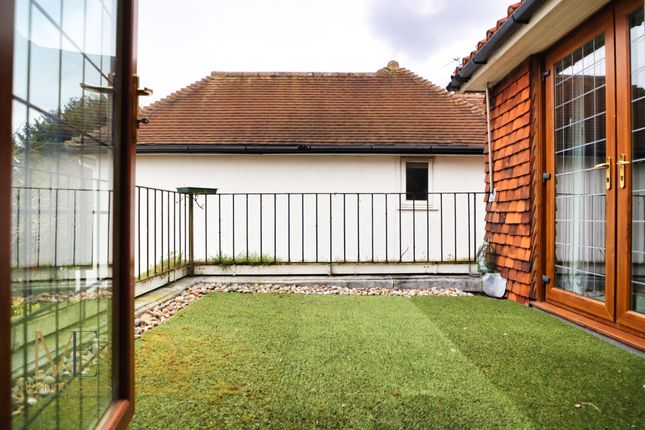 Detached house for sale in Bromley Common, Bromley