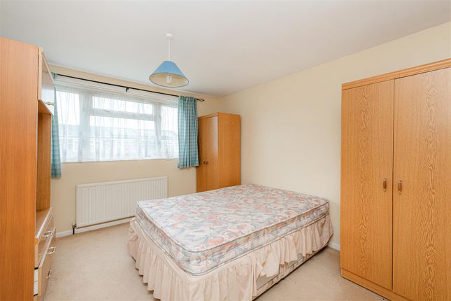 Terraced house for sale in Sandage Road, Lane End, High Wycombe
