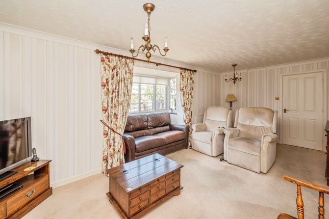 3, Petre Close, North Walsham photo 4