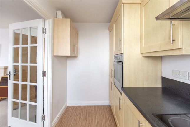 Flat 4, Maple Grange, 177, Henleaze Road, Bristol photo 4
