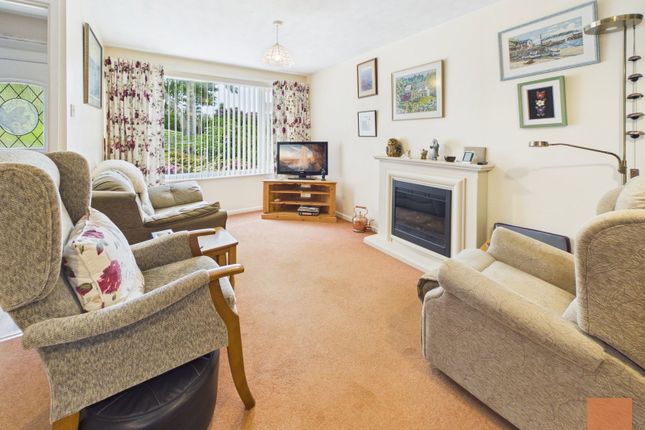 18, Penhallow Close, Truro photo 3