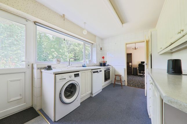 7, Beechfield Drive, Hull photo 3