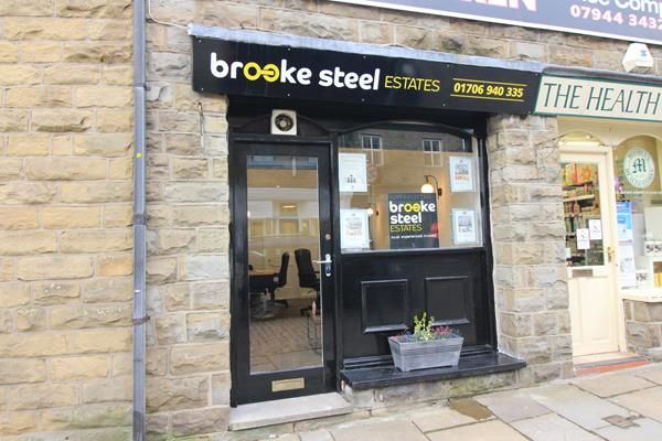 Retail premises to let in 52A, Bank Street, Rawtenstall, Rossendale